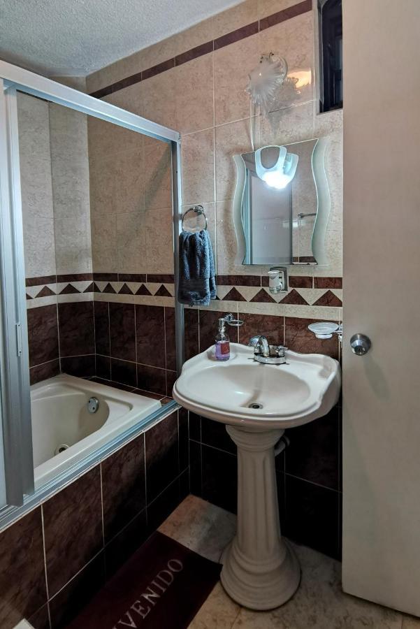 Hotel Boutique Charlotte Arandas Extérieur photo