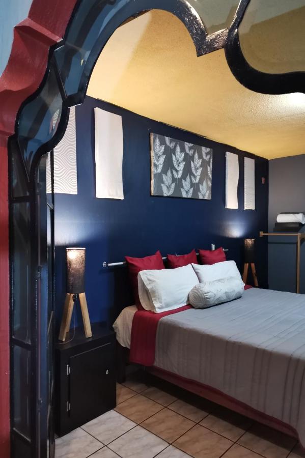 Hotel Boutique Charlotte Arandas Extérieur photo