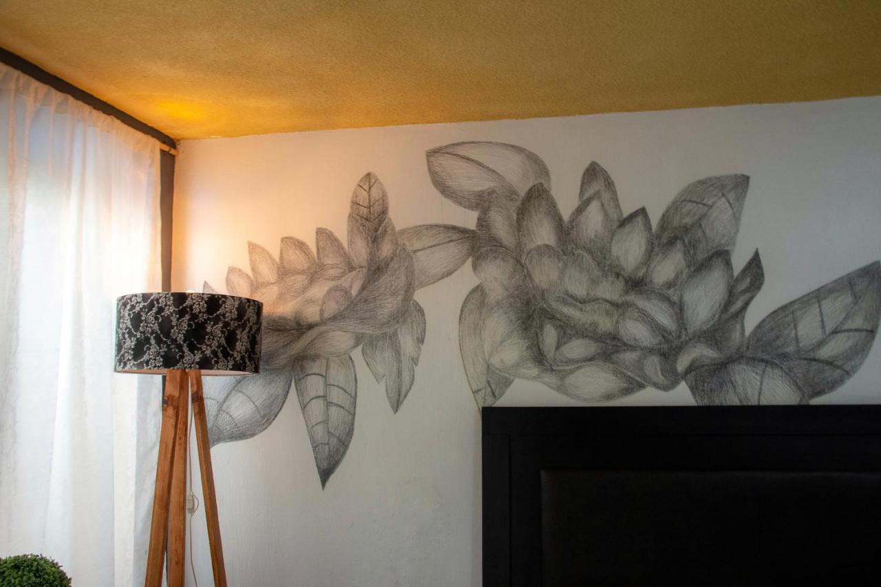 Hotel Boutique Charlotte Arandas Extérieur photo