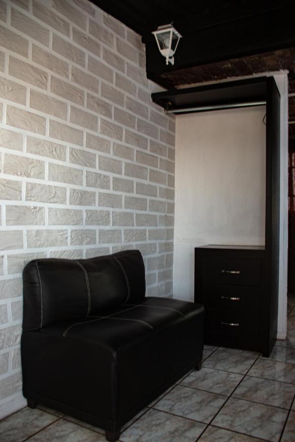 Hotel Boutique Charlotte Arandas Extérieur photo