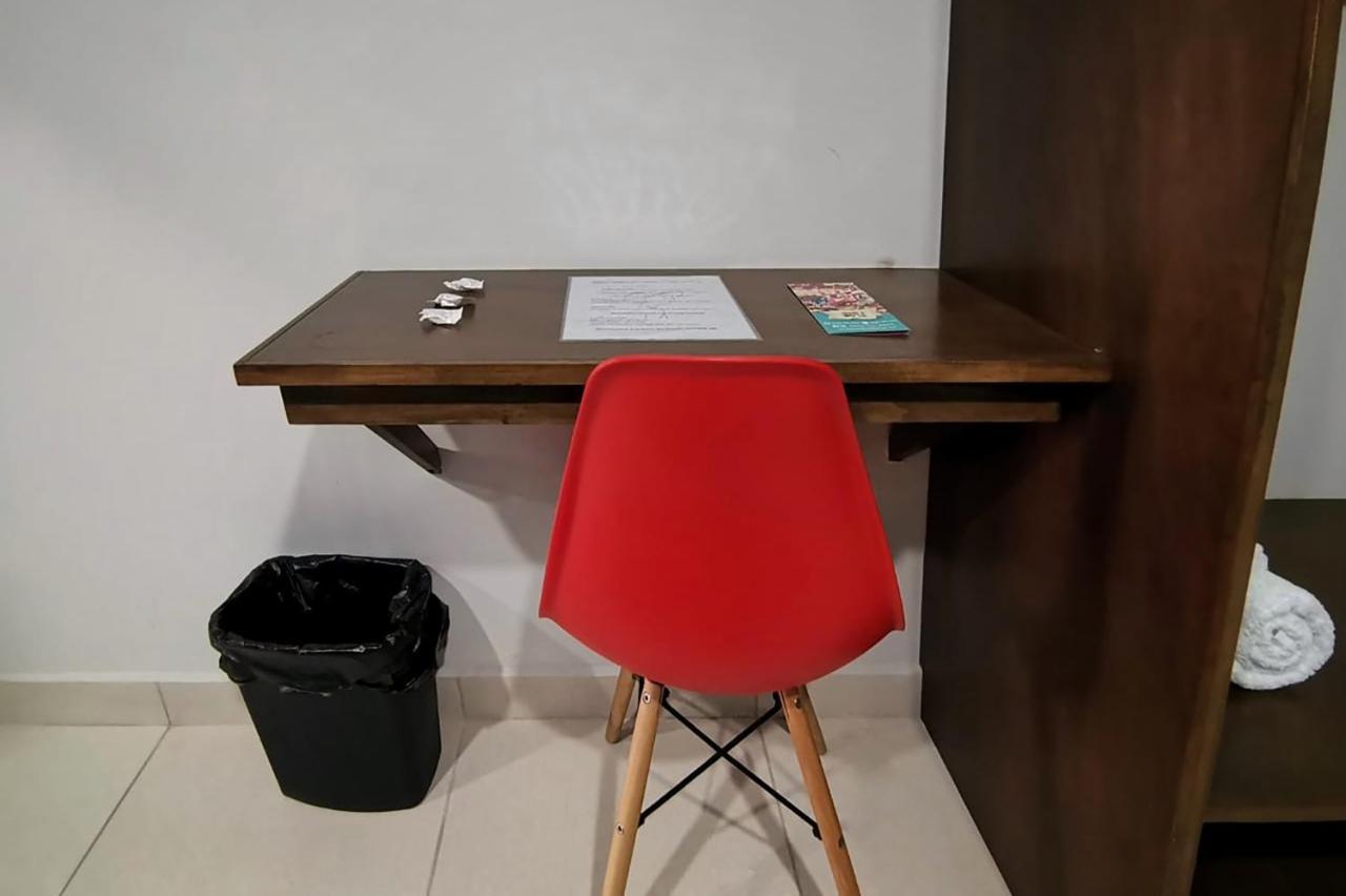 Hotel Boutique Charlotte Arandas Extérieur photo